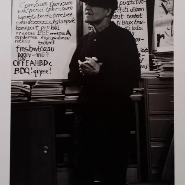 RAOUL HAUSMANN, fotografía (2) - Entracte, 1967, firmado a lápiz.